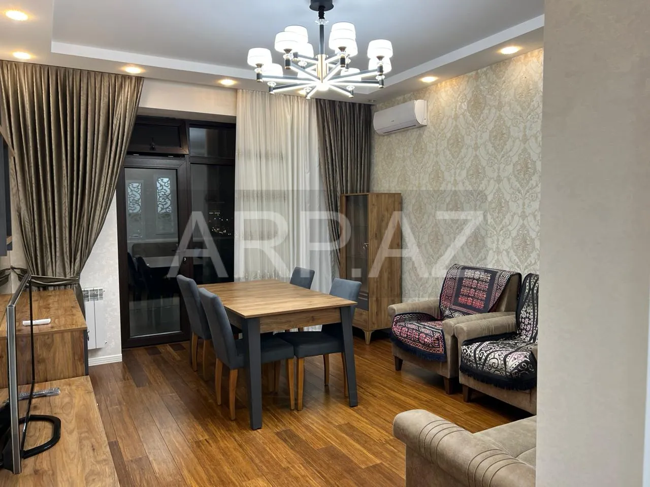 / İcarəyə verilir 2 otaqlı yeni tikili 66 m², 8 Noyabr m.