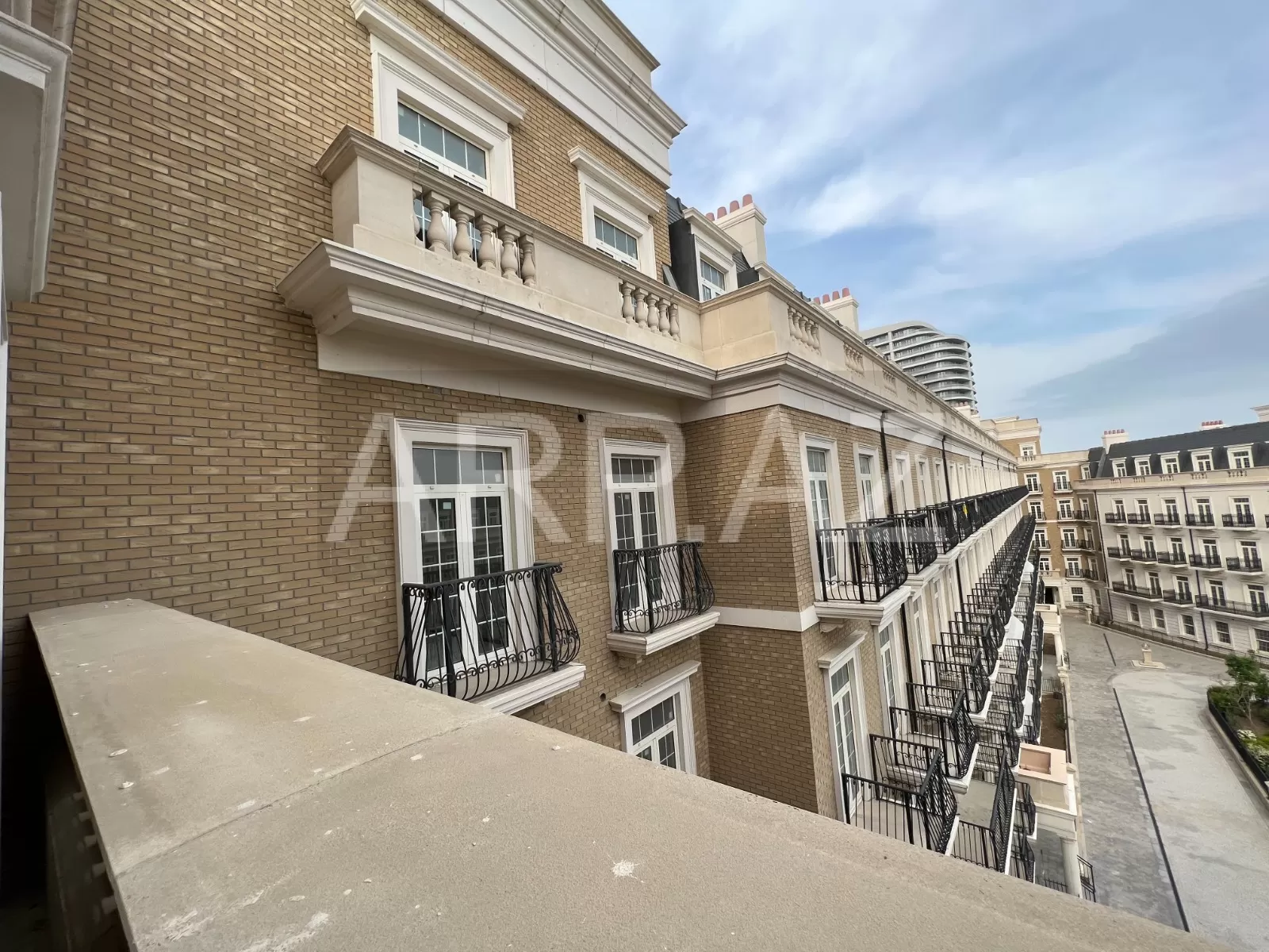 Satılır 2 otaqlı mənzil "Knightsbridge Residence"