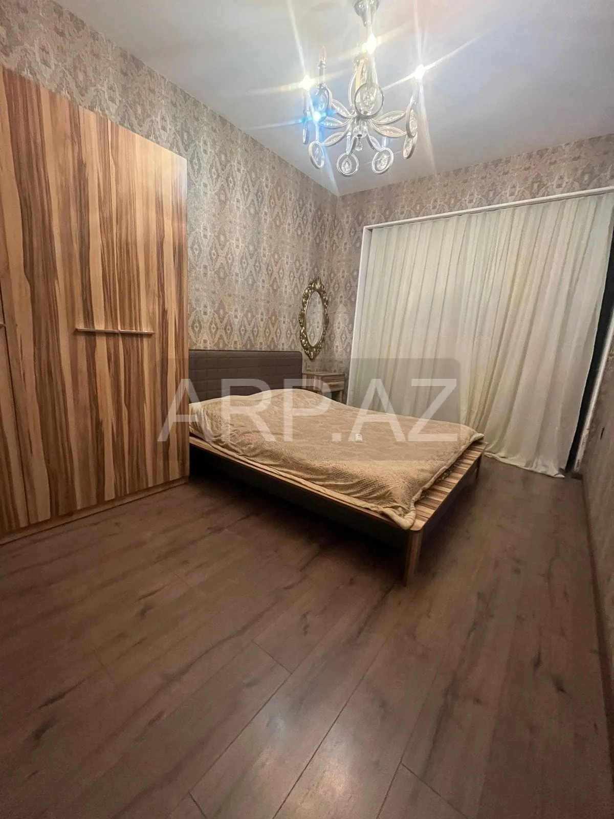 / İcarəyə verilir 2 otaqlı yeni tikili 65 m², 8 Noyabr m.